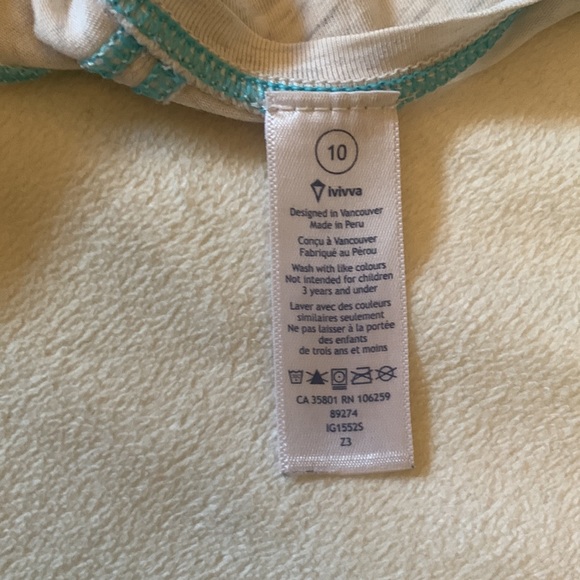 Light gray ivivva tank top - Picture 3 of 3